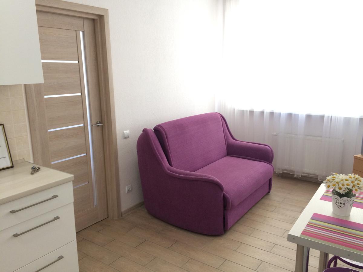 Cozy Apartment Near The Airport "Kyiv" Ngoại thất bức ảnh